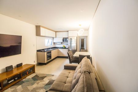 Casa à venda com 2 quartos, 135m² em Nova Aldeinha, Barueri