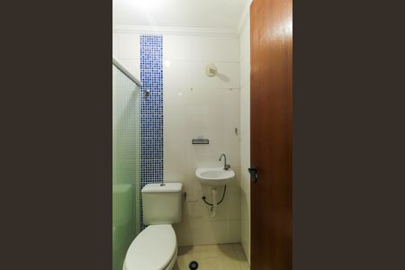 Banheiro social de casa à venda com 5 quartos, 100m² em Vila Regente Feijó, São Paulo