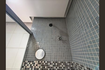 Apartamento à venda com 180m², 2 quartos e 2 vagas Apartamento à venda com 180m², 2 quartos e 2 vagasBanheiro social