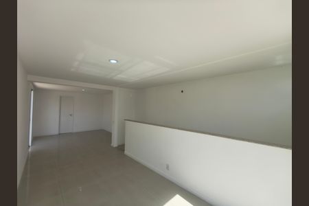 Apartamento à venda com 180m², 2 quartos e 2 vagas Apartamento à venda com 180m², 2 quartos e 2 vagasCobertura