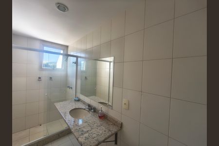 Apartamento à venda com 180m², 2 quartos e 2 vagas Apartamento à venda com 180m², 2 quartos e 2 vagasCobertura