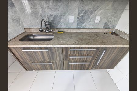 Apartamento à venda com 180m², 2 quartos e 2 vagas Apartamento à venda com 180m², 2 quartos e 2 vagasCozinha