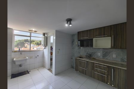 Apartamento à venda com 180m², 2 quartos e 2 vagas Apartamento à venda com 180m², 2 quartos e 2 vagasCozinha