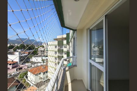 Apartamento à venda com 180m², 2 quartos e 2 vagas Apartamento à venda com 180m², 2 quartos e 2 vagasVaranda da Sala