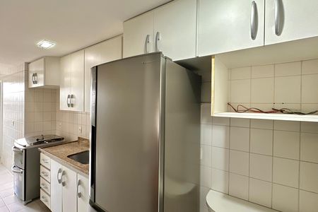 Apartamento para alugar com 90m², 2 quartos e 1 vaga
