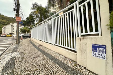 Apartamento para alugar com 90m², 2 quartos e 1 vaga