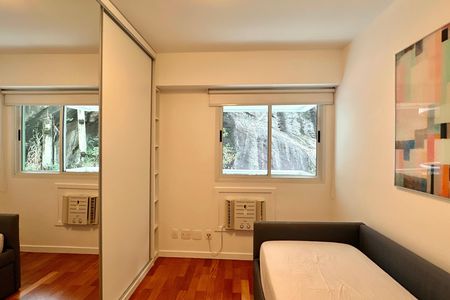Apartamento para alugar com 90m², 2 quartos e 1 vaga
