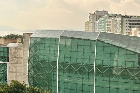 Apartamento para alugar com 90m², 2 quartos e 1 vaga
