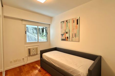 Apartamento para alugar com 90m², 2 quartos e 1 vaga