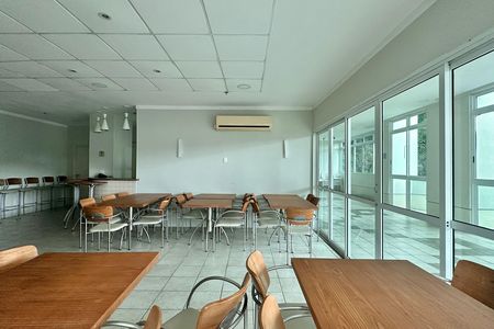 Apartamento para alugar com 90m², 2 quartos e 1 vaga