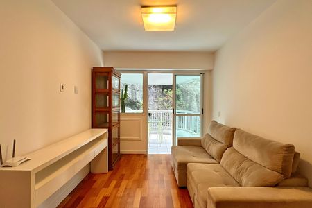 Apartamento para alugar com 90m², 2 quartos e 1 vaga