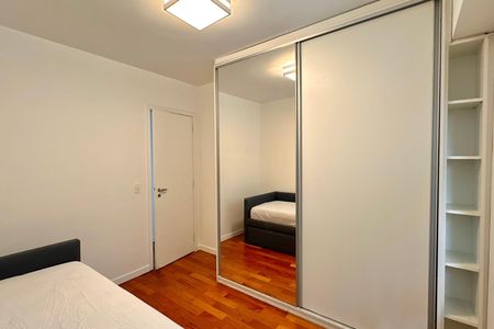 Apartamento para alugar com 90m², 2 quartos e 1 vaga