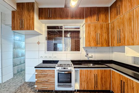 Apartamento à venda com 89m², 2 quartos e sem vaga Apartamento à venda com 89m², 2 quartos e sem vagaCozinha