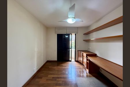 Apartamento para alugar com 200m², 3 quartos e 3 vagasQuarto 3