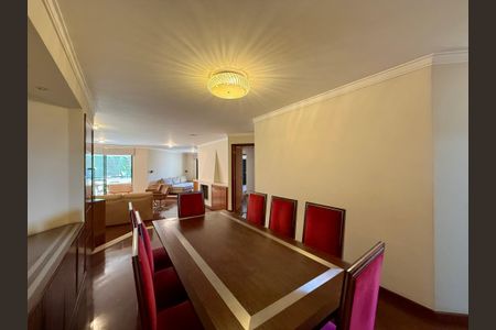 Apartamento para alugar com 200m², 3 quartos e 3 vagasSala