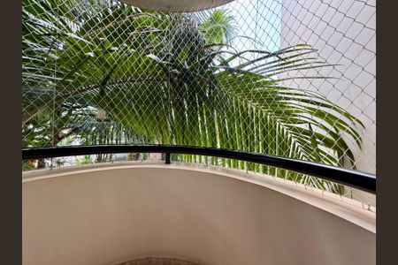 Apartamento para alugar com 200m², 3 quartos e 3 vagasSacada