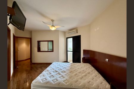 Apartamento para alugar com 200m², 3 quartos e 3 vagasSuíte 1