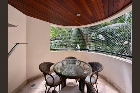 Apartamento para alugar com 200m², 3 quartos e 3 vagasSacada