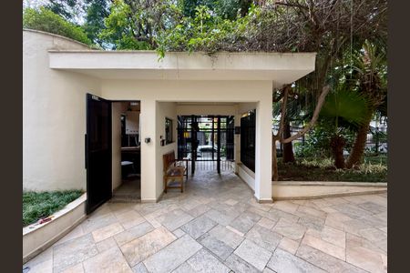 Apartamento para alugar com 200m², 3 quartos e 3 vagasEntrada