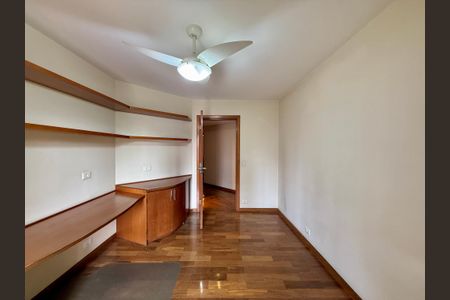 Apartamento para alugar com 200m², 3 quartos e 3 vagasQuarto 3