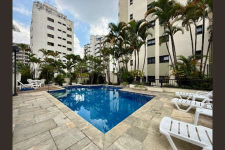 Apartamento para alugar com 200m², 3 quartos e 3 vagasPiscina