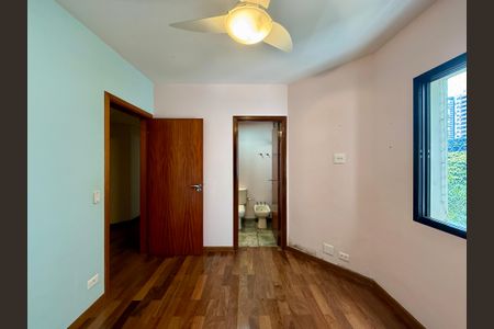 Apartamento para alugar com 200m², 3 quartos e 3 vagasSuíte 2