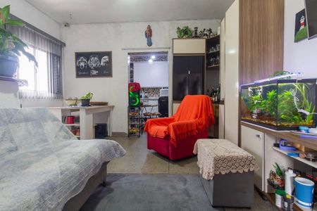 Sala de casa à venda com 3 quartos, 240m² em Vila Rio Branco, São Paulo