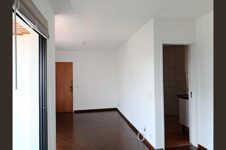 Apartamento para alugar com 78m², 3 quartos e 1 vagaSala