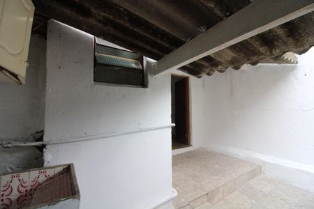 Casa para alugar com 65m², 2 quartos e sem vagaÁrea de Serviço