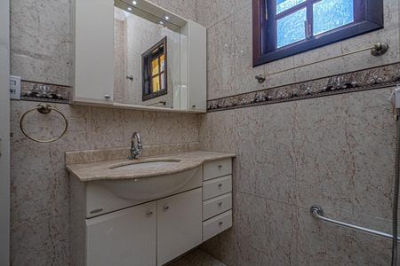 Casa à venda com 141m², 2 quartos e 2 vagasBanheiro Social