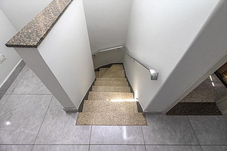 Casa à venda com 141m², 2 quartos e 2 vagasCorredor