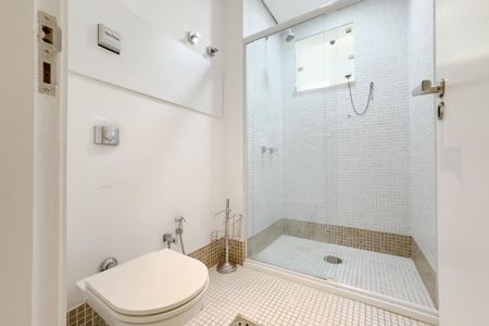 Apartamento à venda com 500m², 4 quartos e 2 vagasBanheiro Social