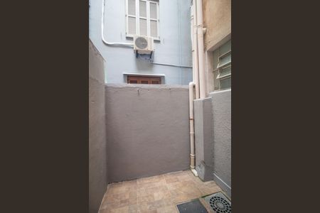 Apartamento para alugar com 53m², 1 quarto e sem vagaQuintal