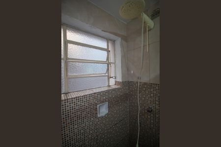 Apartamento para alugar com 53m², 1 quarto e sem vagaBanheiro da Suíte