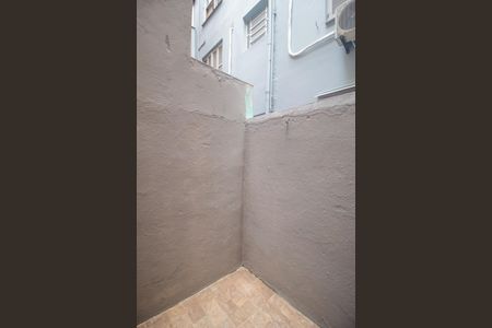 Apartamento para alugar com 53m², 1 quarto e sem vagaQuintal
