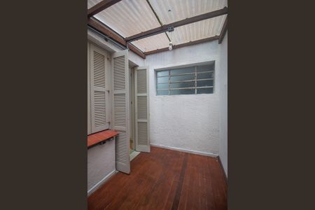 Apartamento para alugar com 53m², 1 quarto e sem vagaQuintal