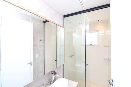 Casa de condomínio para alugar com 101m², 3 quartos e 2 vagasBanheiro da Suíte