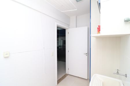 Casa de condomínio para alugar com 101m², 3 quartos e 2 vagasÁrea de Serviço