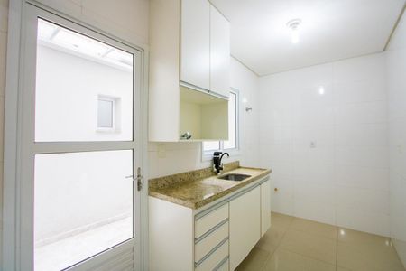 Apartamento à venda com 60m², 2 quartos e 1 vagaCozinha