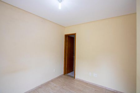 Suíte 1 de apartamento à venda com 2 quartos, 60m² em Jardim Stella, Santo André