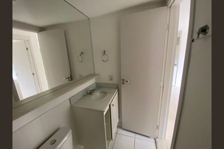 Apartamento à venda com 51m², 2 quartos e 1 vagaBanheiro Social
