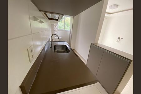 Apartamento à venda com 51m², 2 quartos e 1 vagaCozinha