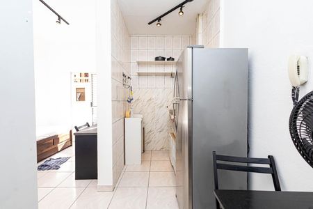 Studio à venda com 33m², 1 quarto e sem vaga Studio à venda com 33m², 1 quarto e sem vagaCozinha