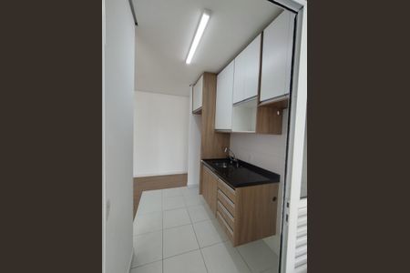 Apartamento à venda com 64m², 2 quartos e 2 vagas Apartamento à venda com 64m², 2 quartos e 2 vagasCozinha - Armários