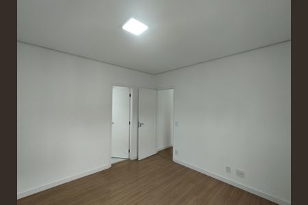 Apartamento à venda com 64m², 2 quartos e 2 vagas Apartamento à venda com 64m², 2 quartos e 2 vagasSuíte