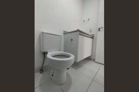 Apartamento à venda com 64m², 2 quartos e 2 vagas Apartamento à venda com 64m², 2 quartos e 2 vagasBanheiro Social