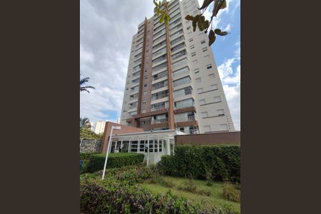 Apartamento à venda com 64m², 2 quartos e 2 vagas Apartamento à venda com 64m², 2 quartos e 2 vagasFachada e portaria