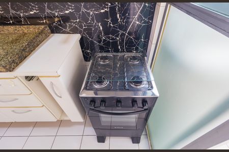 Apartamento à venda com 58m², 2 quartos e 2 vagas Apartamento à venda com 58m², 2 quartos e 2 vagasCozinha