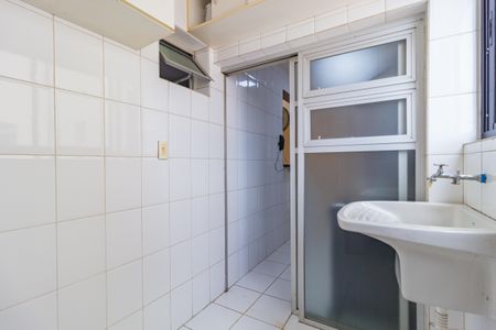 Apartamento à venda com 58m², 2 quartos e 2 vagas Apartamento à venda com 58m², 2 quartos e 2 vagasÁrea de Serviço