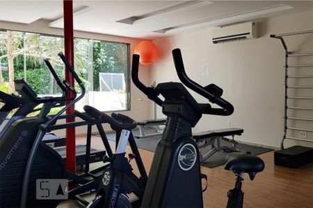 Apartamento à venda com 65m², 1 quarto e 1 vaga Apartamento à venda com 65m², 1 quarto e 1 vagaÁrea Comum - Academia